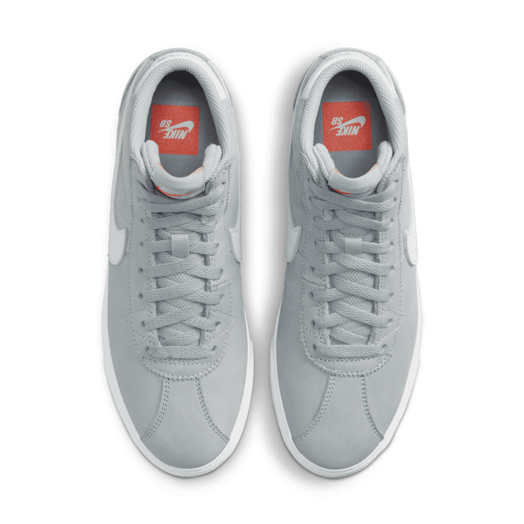 Nike SB Bruin High Wolf Grey Angle 1