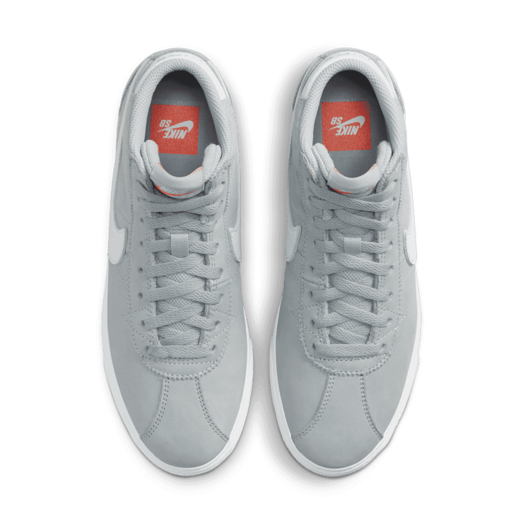 Nike SB Bruin High Wolf Grey Angle 1