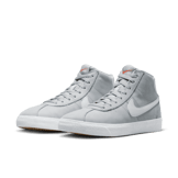 Nike SB Bruin High Wolf Grey Angle 2