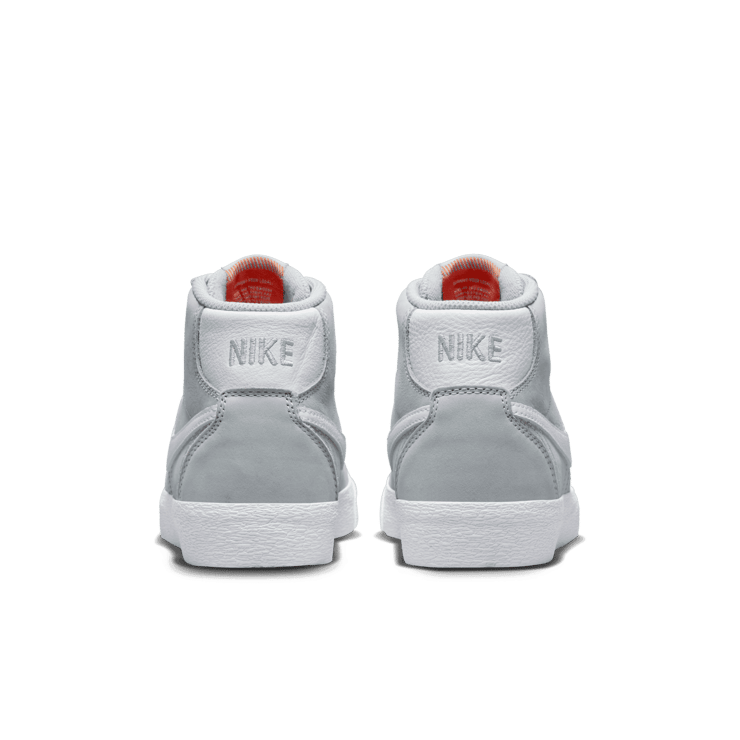 Nike SB Bruin High Wolf Grey Angle 3