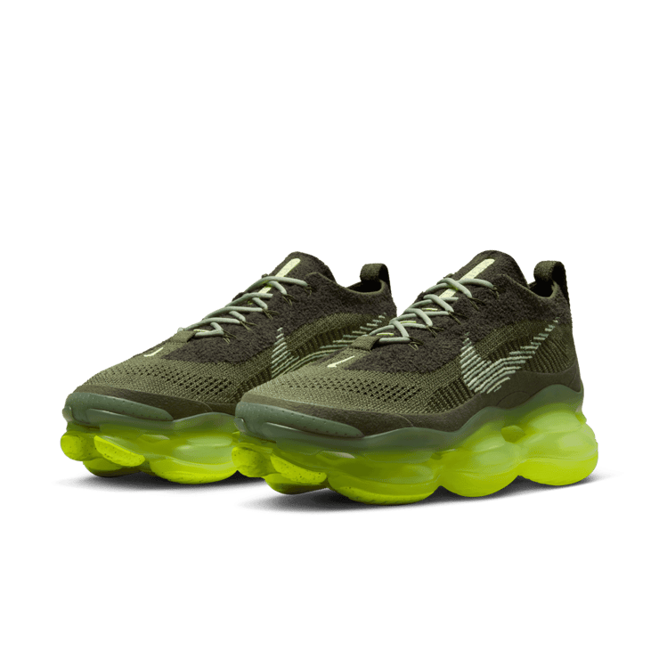 Nike Air Max Scorpion Flyknit NN Jade Horizon Barely Volt Angle 2
