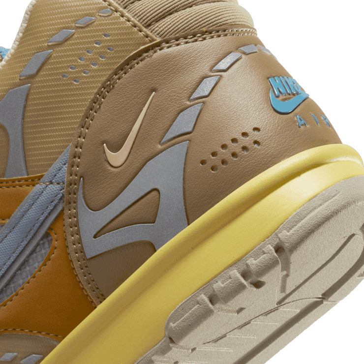 Nike Air Trainer 1 Coriander Angle 5