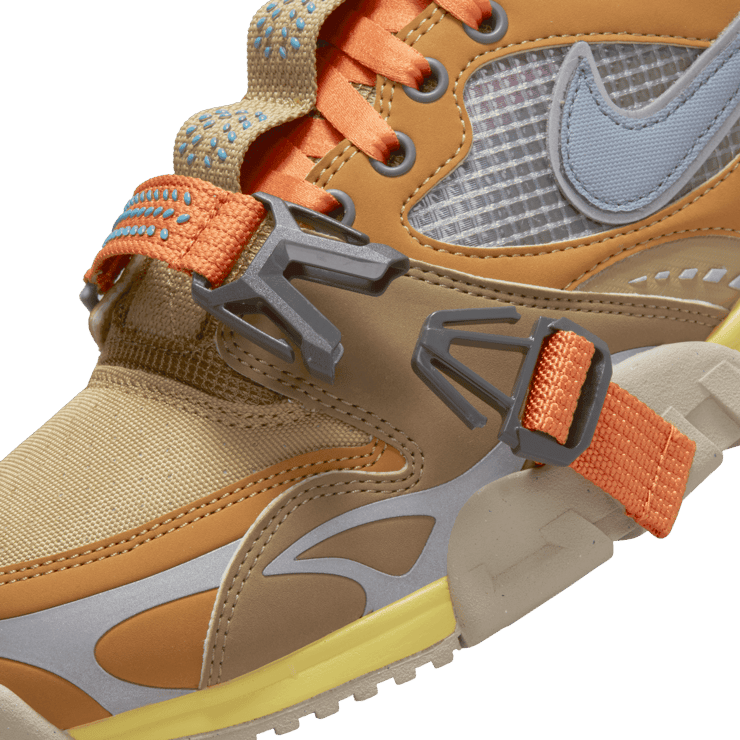 Nike Air Trainer 1 Coriander Angle 9