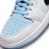 Air Jordan 1 Mid SE White Ice Blue Black Angle 4