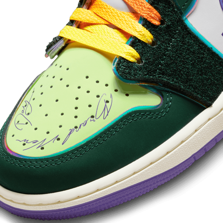 Air Jordan 1 Retro Low OG Doernbecher Riddhi Mahajan Angle 4