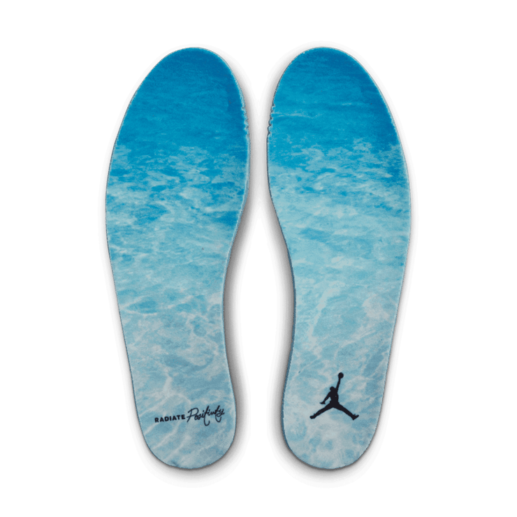 Air Jordan 1 Retro Low OG Doernbecher Riddhi Mahajan Angle 8