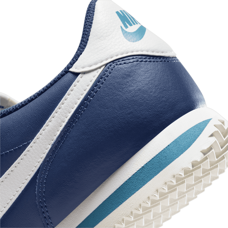 Nike Cortez Midnight Navy Angle 5