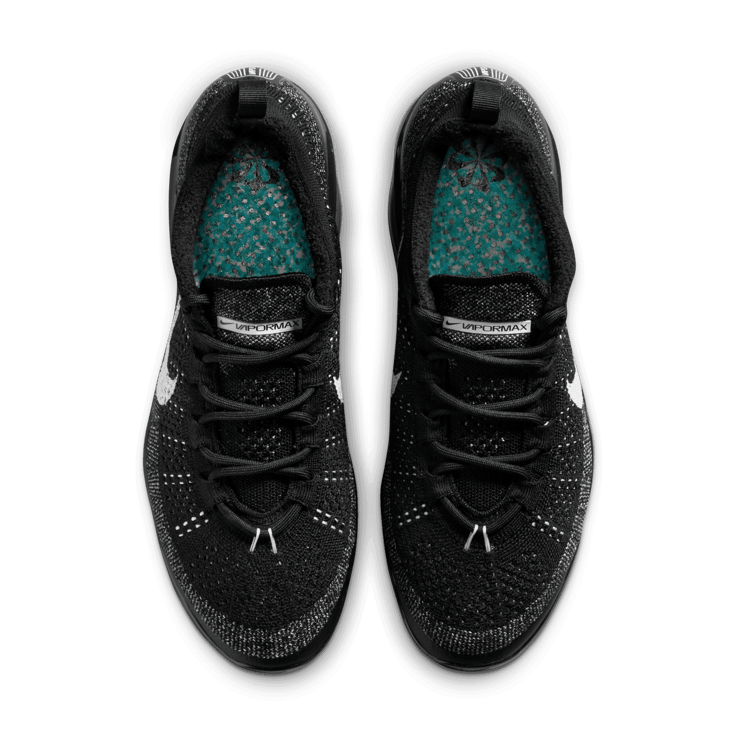 Nike Air VaporMax 2023 Flyknit Oreo Angle 1