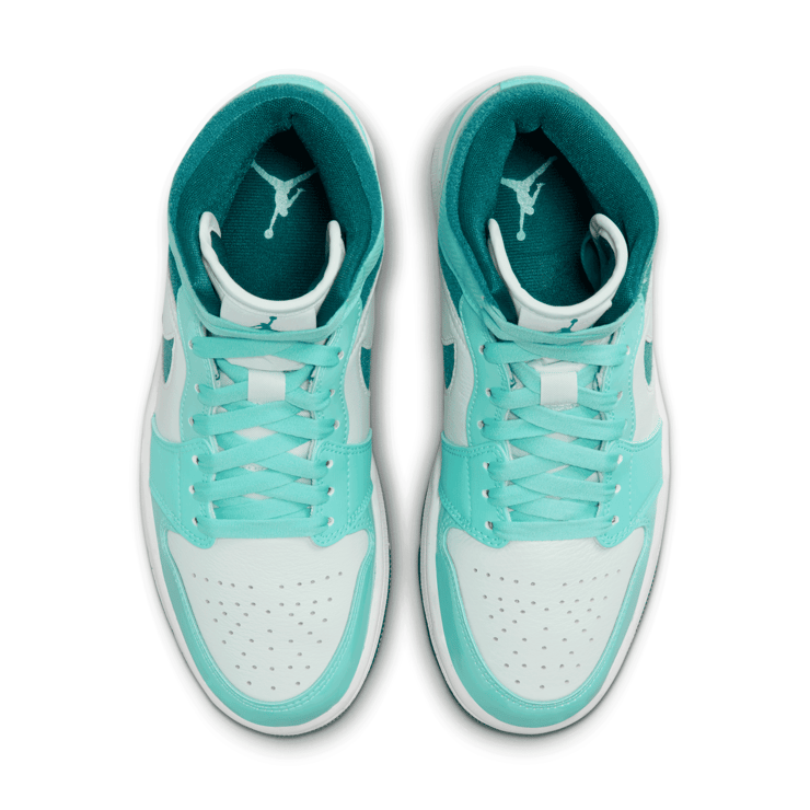Air Jordan 1 Mid SE Bleached Turquoise Sky J Teal (W) Angle 2