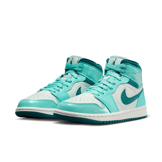 Air Jordan 1 Mid SE Bleached Turquoise Sky J Teal (W) Angle 3