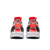 Nike Air Huarache Icons Angle 3