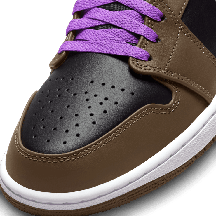 Air Jordan 1 Mid Purple Mocha Angle 4