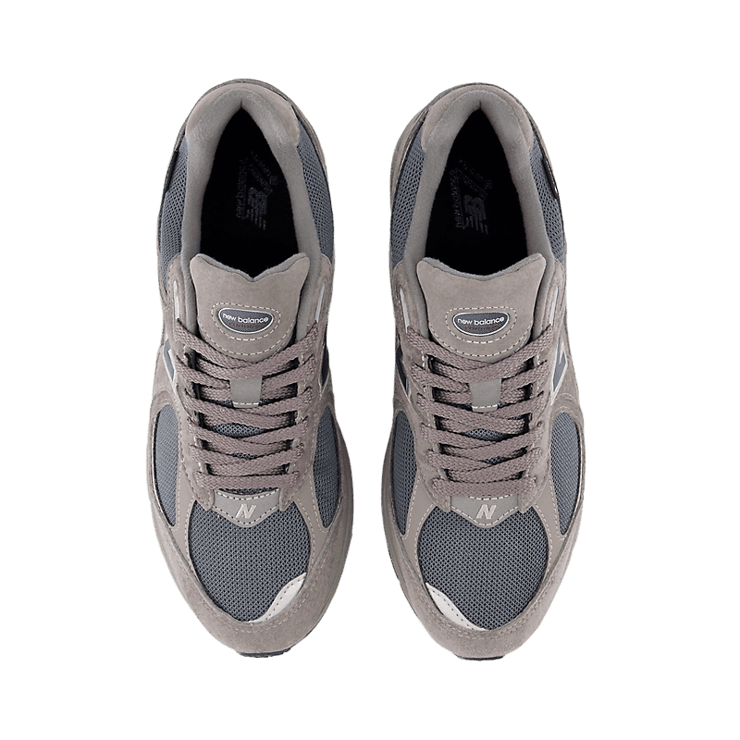 New Balance 2002R Gore-Tex Brushed Nickel Angle 1