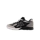 New Balance 990v3 DTLR GR3YSCALE (GS) Angle 0