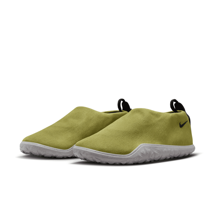 Nike ACG Moc Moss Angle 2
