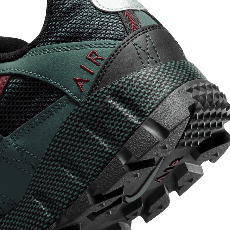 Nike Air Humara Midnight Navy Angle 5