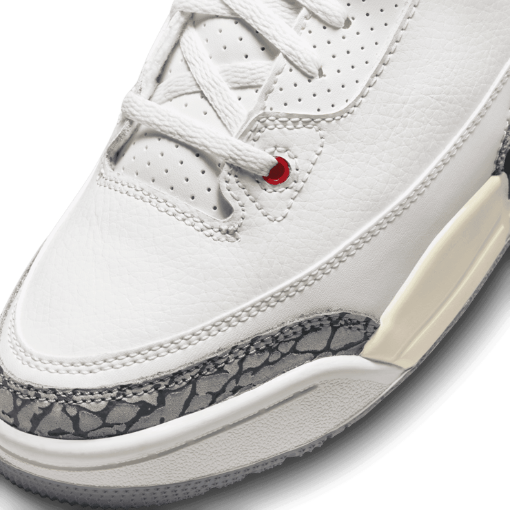 Air Jordan 3 Reimagined White Cement (PS) Angle 4