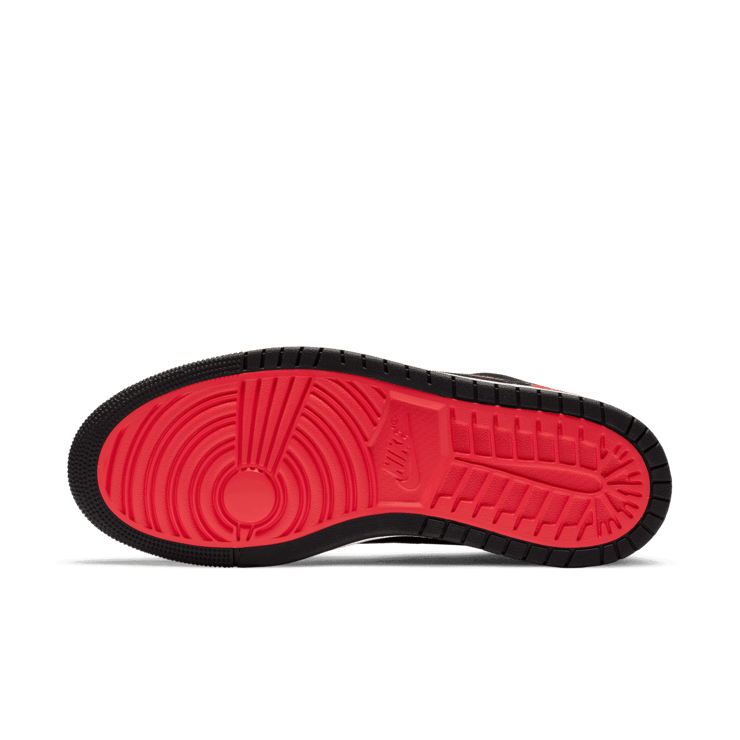 Jordan 1 High Zoom Air CMFT Black Chile Red Angle 0