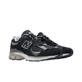 New Balance 2002R Protection Pack Black Grey Angle 2
