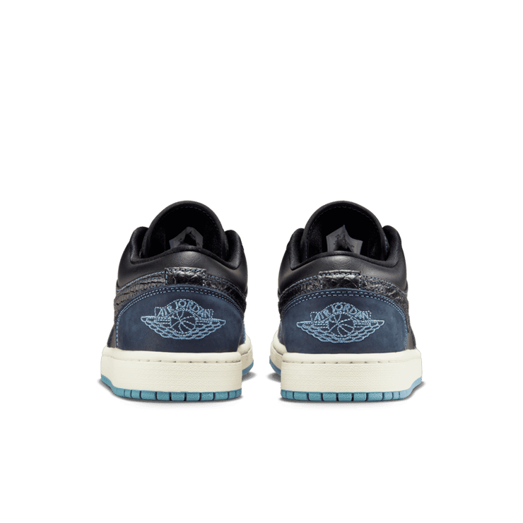 Air Jordan 1 Low SE Black Midnight Navy (W) Angle 3