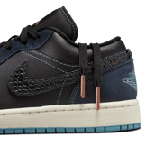 Air Jordan 1 Low SE Black Midnight Navy (W) Angle 9