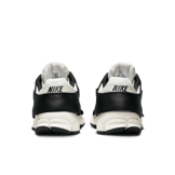 Nike Zoom Vomero 5 Timeless Angle 3