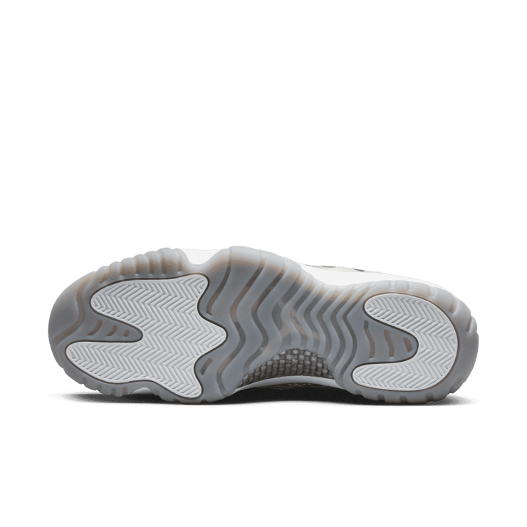 Jordan 11 Low IE Light Orewood Brown Angle 0