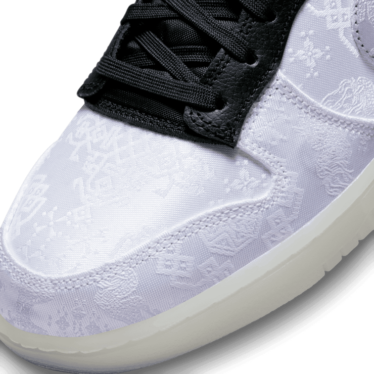 Nike Dunk Low CLOT fragment design Angle 4