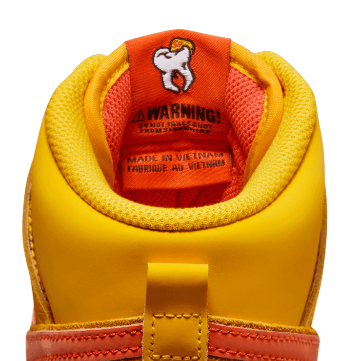 Nike SB Dunk High Trick Or Treat Angle 7