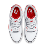 Air Jordan 3 OG Fire Red (2022) Angle 1