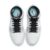 Air Jordan 1 High Zoom CMFT 2 Chrome Swoosh (W) Angle 1