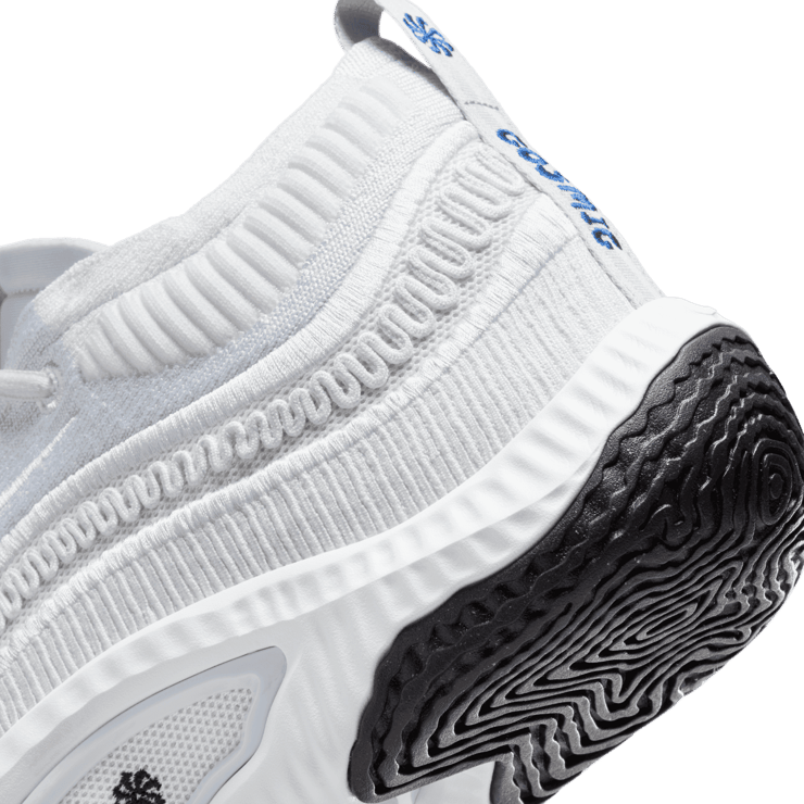 Nike Cosmic Unity 3 Summit White Angle 5