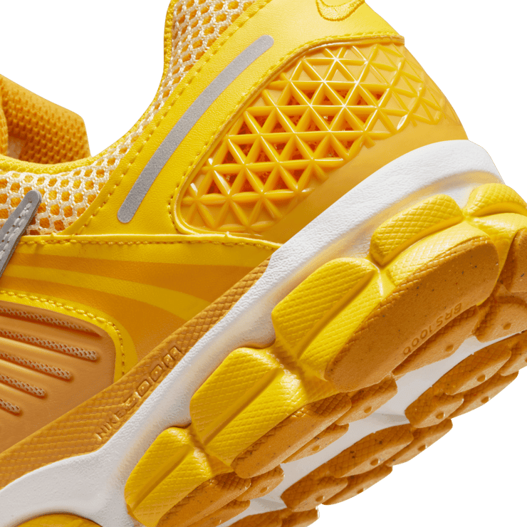 Nike Zoom Vomero 5 Premium Ochre Angle 5