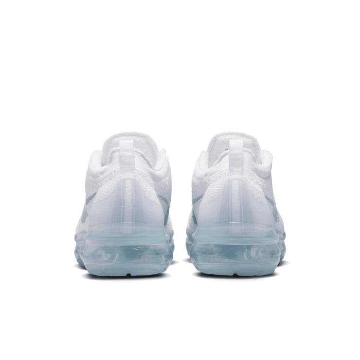 Nike Air VaporMax 2023 Flyknit White Pure Platinum (W) Angle 2