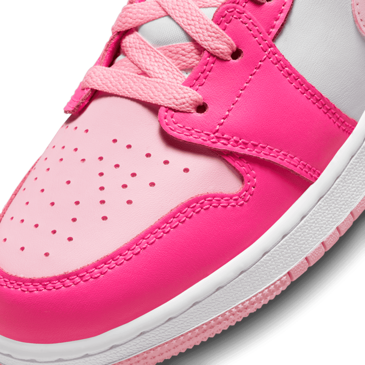 Air Jordan 1 Mid Medium Soft Pink Fierce Pink (GS) Angle 4