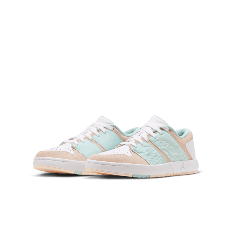 Air Jordan Nu Retro 1 Low Guava Ice Jade Ice (GS) Angle 2