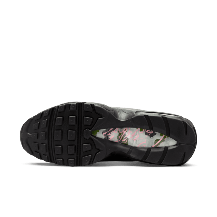 Nike Air Max 95 Corteiz Gridiron Pink Beam Angle 0