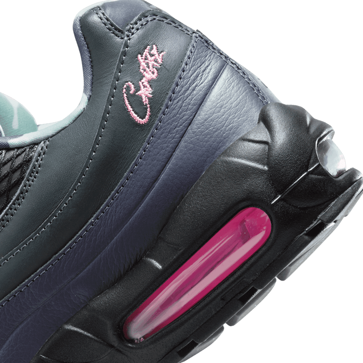 Nike Air Max 95 Corteiz Gridiron Pink Beam Angle 5