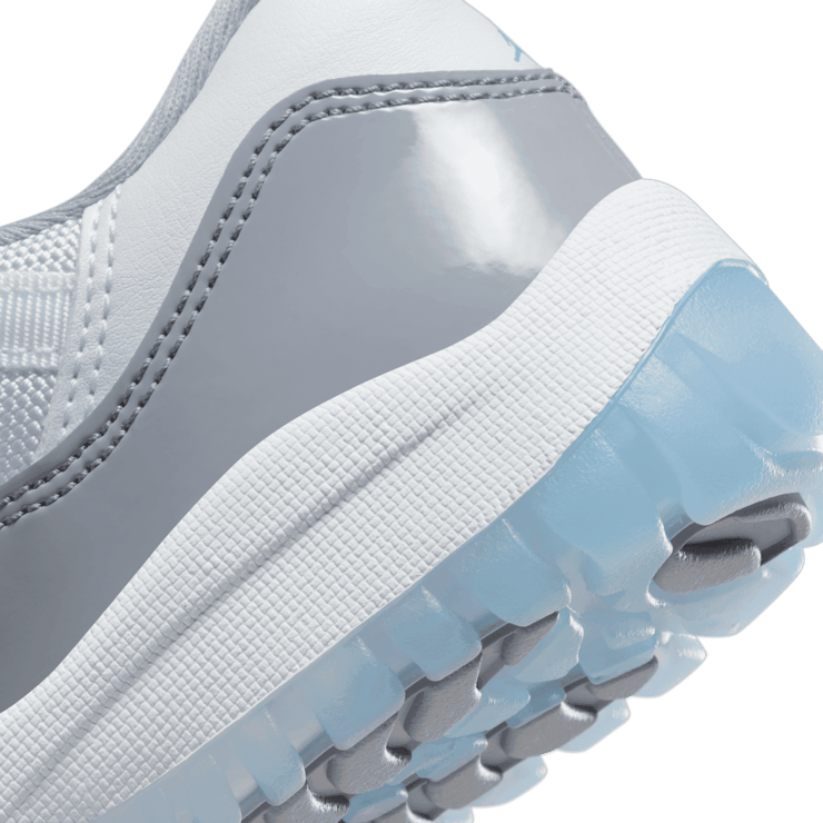 Air Jordan 11 Retro Low Cement Grey (PS) Angle 5