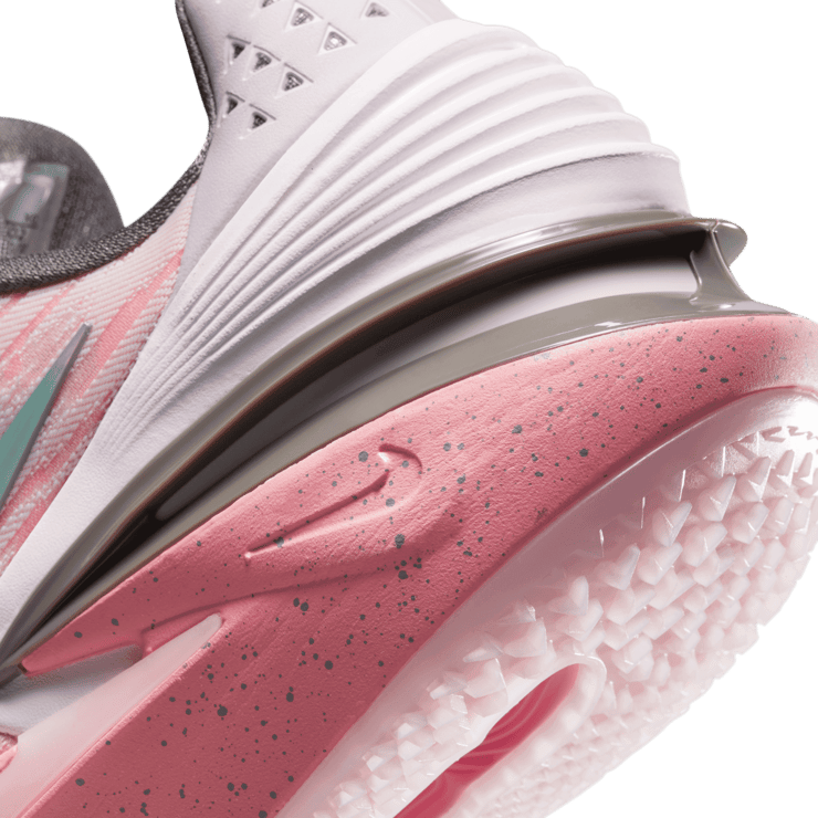 Nike Air Zoom GT Cut 2 Pearl Pink Angle 5