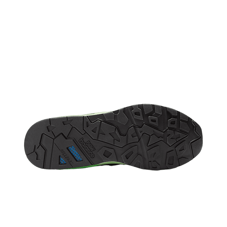 New Balance 580 Black Multi Angle 3