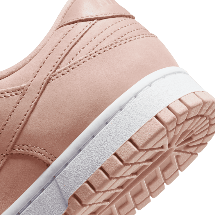 Nike Dunk Low Premium MF Pink Oxford (W) Angle 5