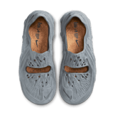Nike ISPA Universal Smoke Grey Angle 1