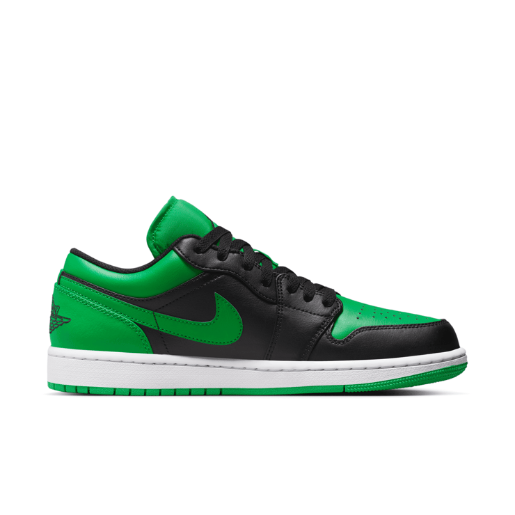 Air Jordan 1 Low Lucky Green Angle 1