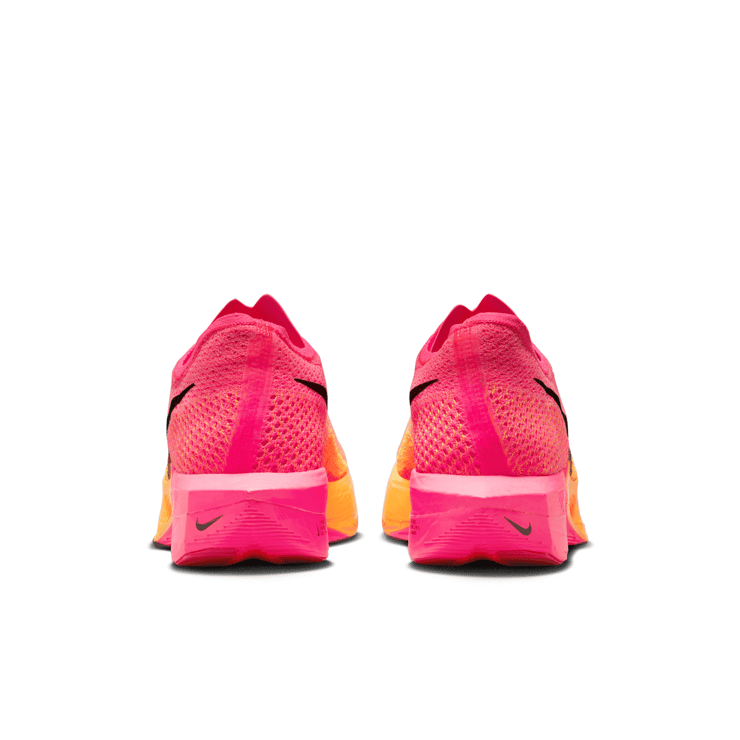 Nike ZoomX VaporFly 3 Hyper Pink Angle 4