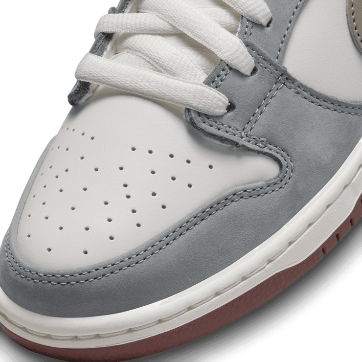 Nike SB Dunk Low Yuto Horigome Angle 4