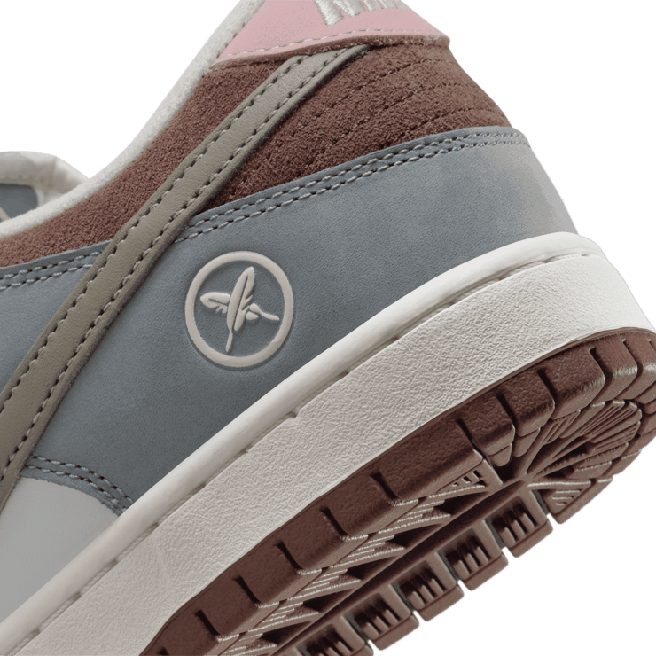 Nike SB Dunk Low Yuto Horigome Angle 5