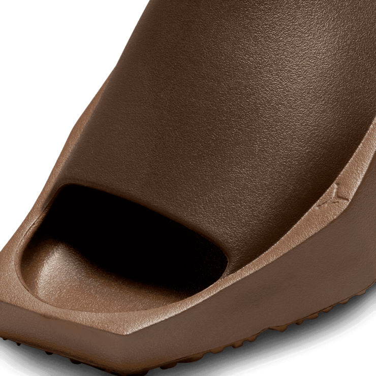Jordan Hex Slide Cacao Wow (W) Angle 3