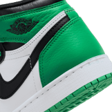 Air Jordan 1 Retro High OG Lucky Green (GS) Angle 5