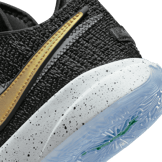 Nike LeBron 20 Black Metallic Gold (GS) Angle 5